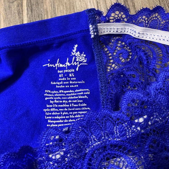 FREE PEOPLE Seamless Laced Bandeau Bra Blue BNWT - Picture 6 of 7